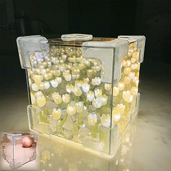Lámpara de Espejo de Cubo de Tulipanes